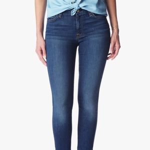 ⚡️LAST CHANCE⚡️Seven for All Mankind Skinny Jeans